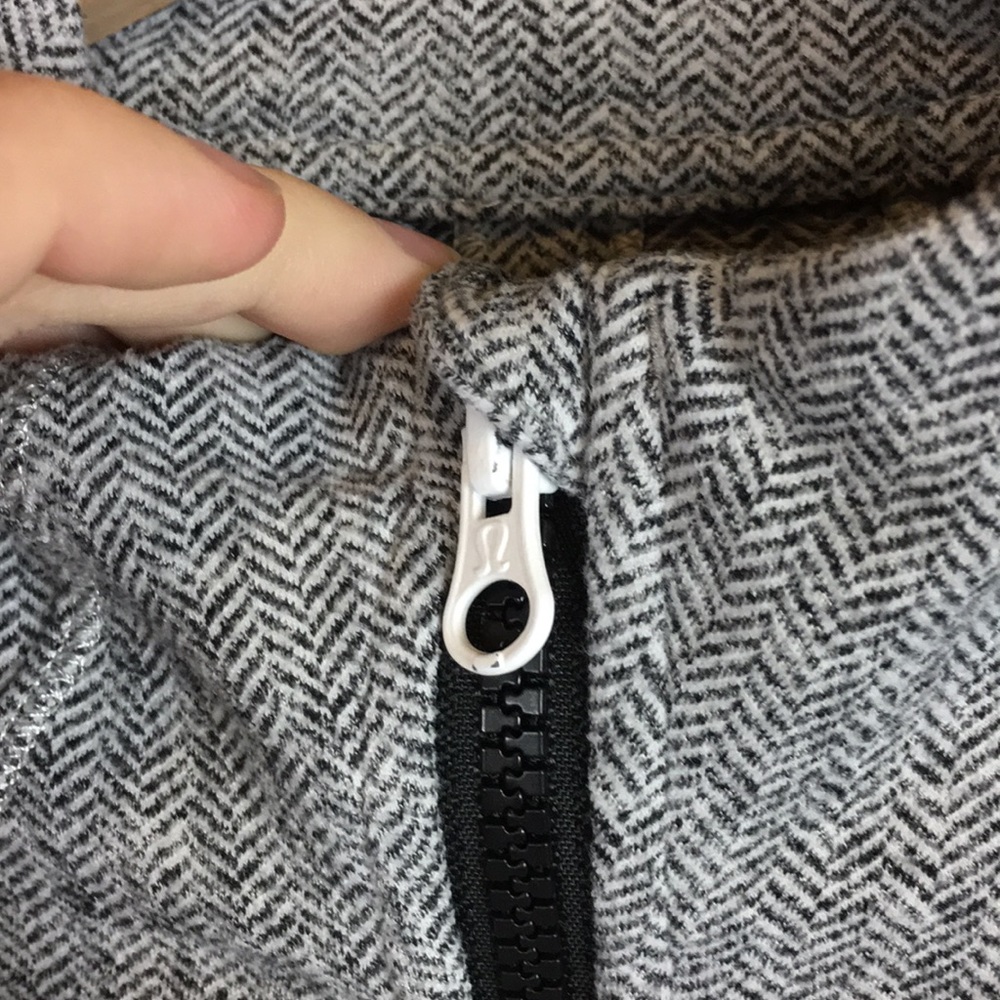 lululemon athletica Gray Jacket - Picture 7 of 8